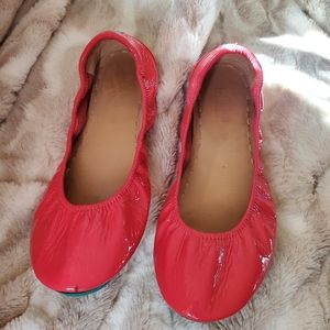 Razzleberry Tieks, size 10
